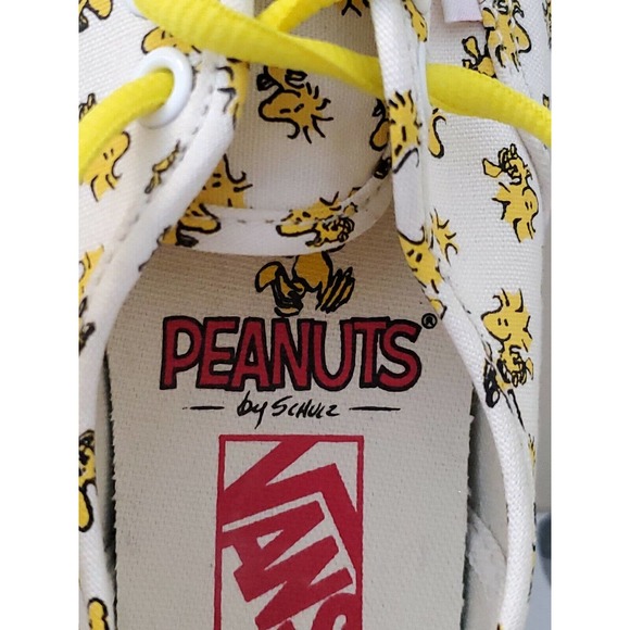 Vans Off The Wall X Peanuts Snoopy Woodstock Bone Authentic Shoes 3.5 Men 5 Womn main image 3